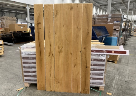 1-bar, oak parquet, rustic, 80 sq.m