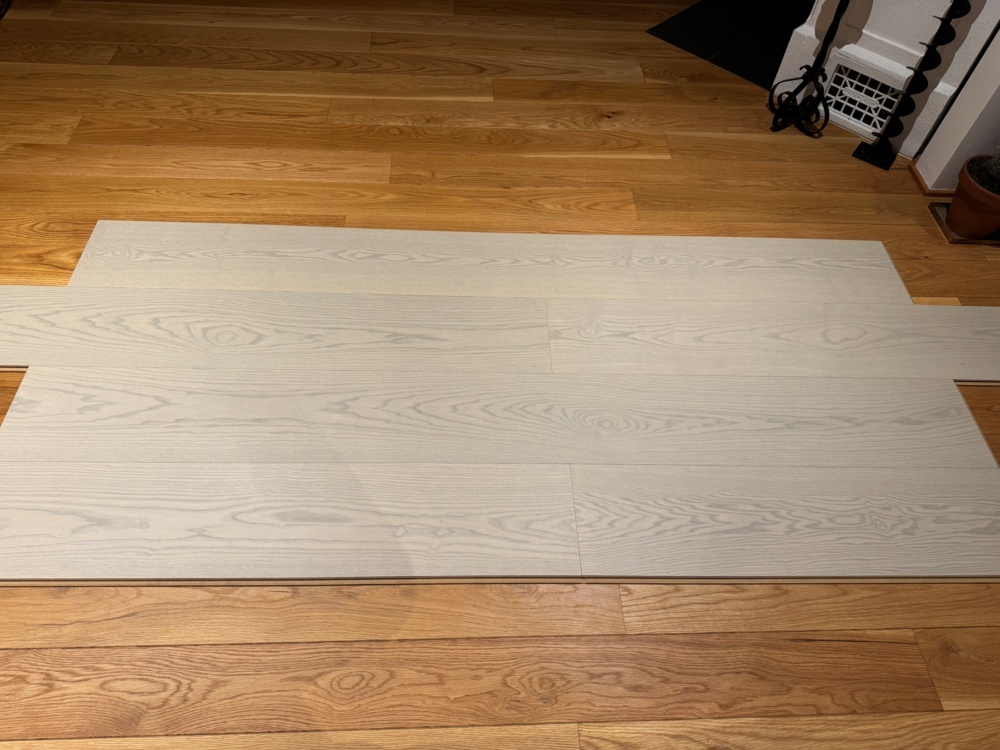 1584765-2 Ash floor matte lacquer, Earth Grey, Woodura, XL, 1-stick, 5G-click, (Select) 166 sq.m.