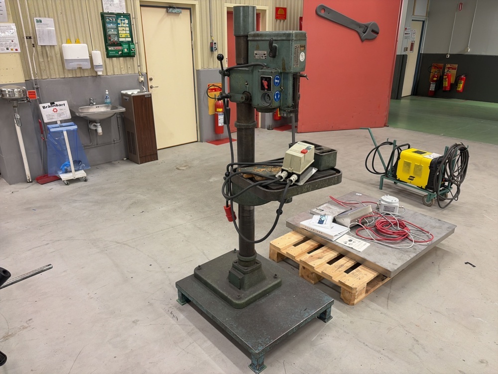 1525521-2 Pillar drilling machine - AB Arboga Maskiner G 2512