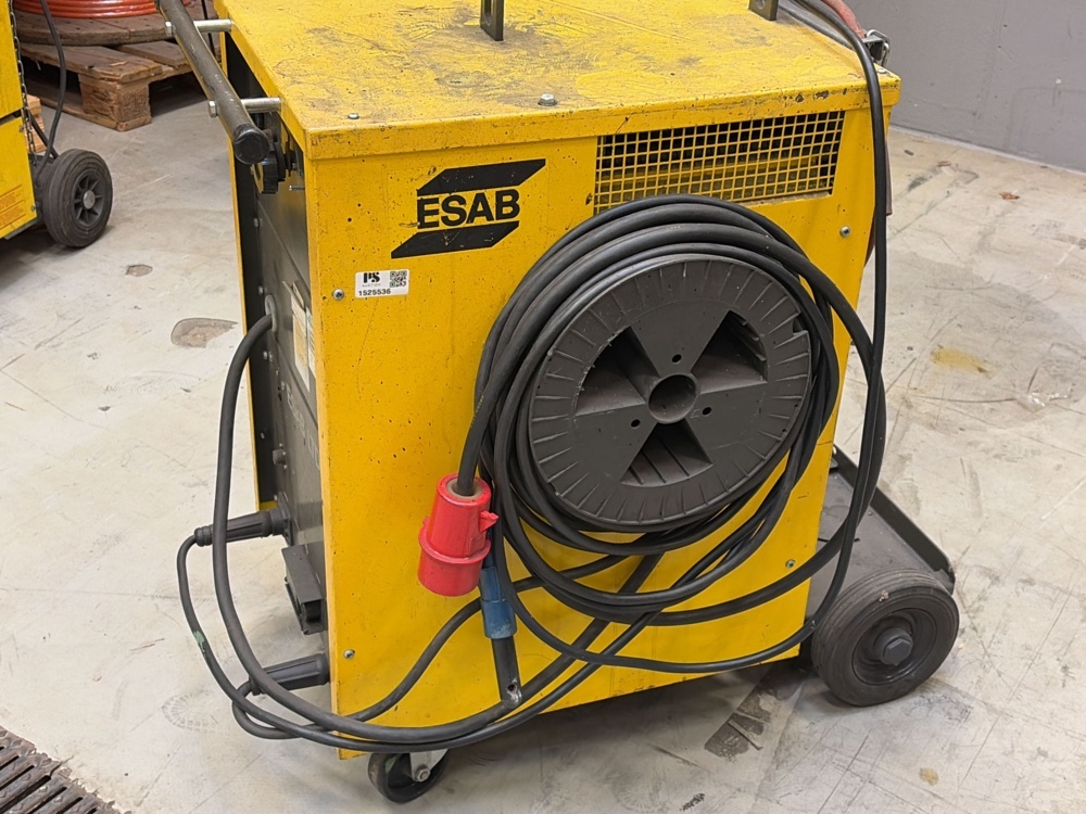 1525536-2 Svets - ESAB LTD 200