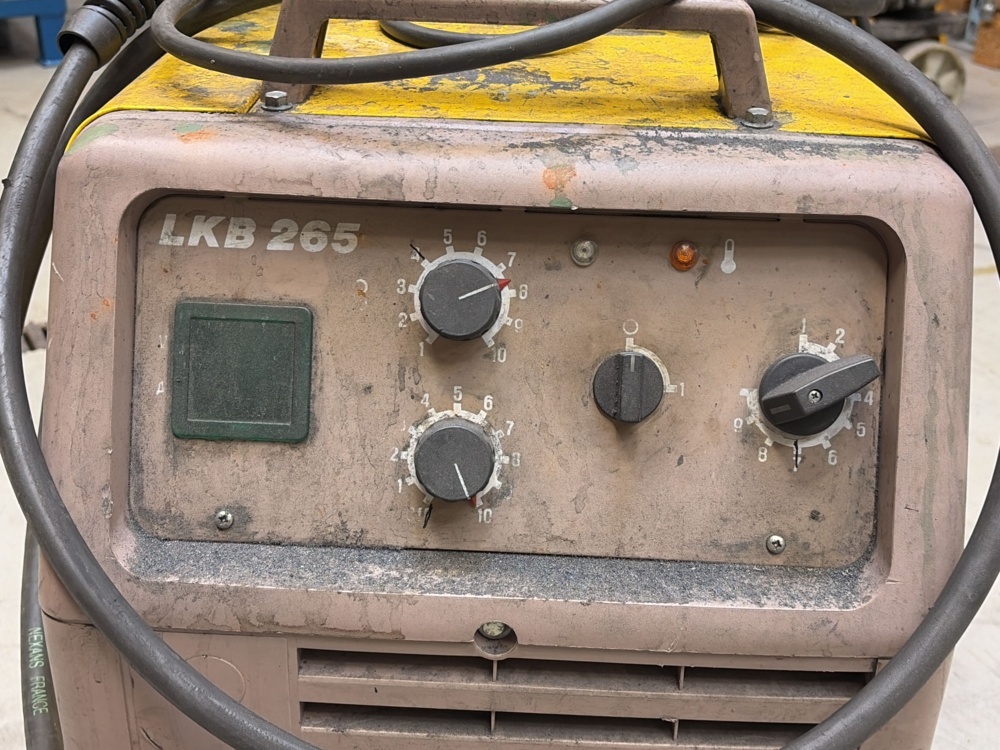 1525533-2 Svetsmaskin - ESAB LKB 265