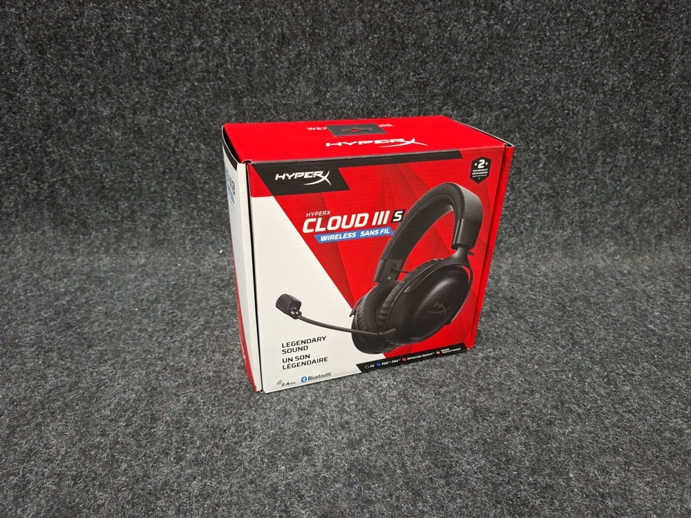 1579165-2 HyperX Cloud III S wireless gaming headset (black)