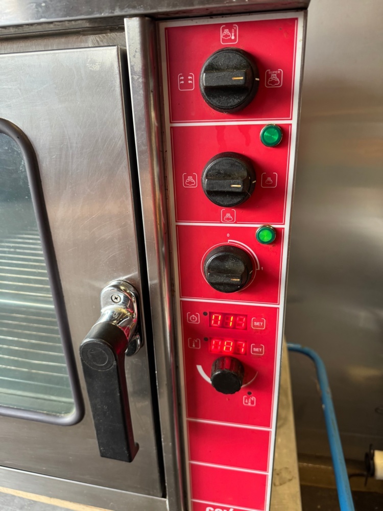 1406087-2 Convection oven – professional restaurant oven