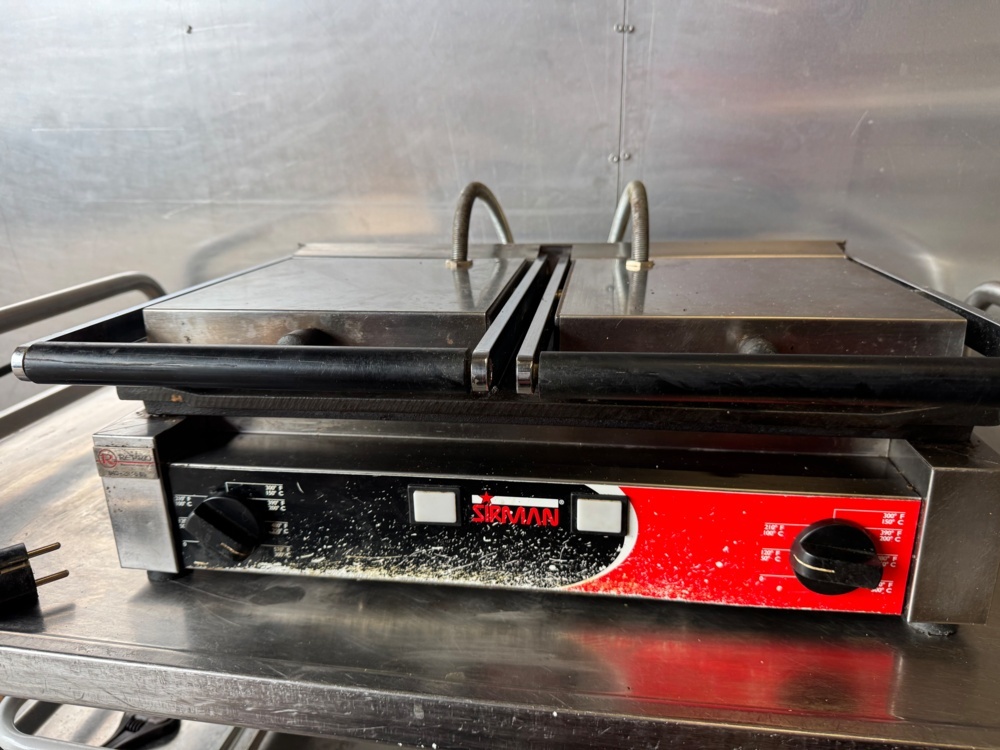 1406090-1 Double clamp grill – Sirman