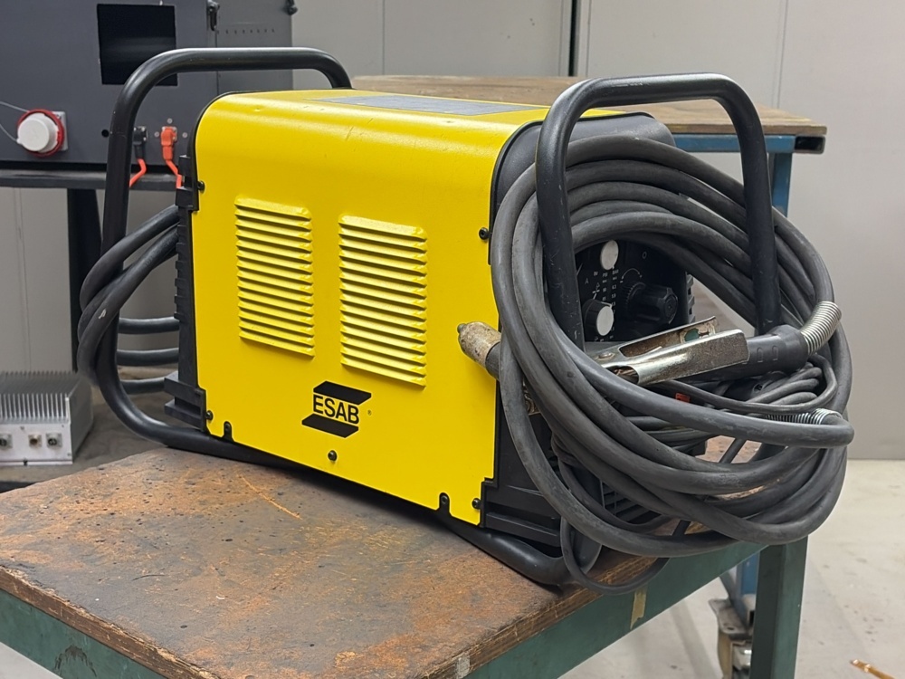 1525543-1 Plasma cutter - ESAB / Victor Technologies Cutmaster 80 CE