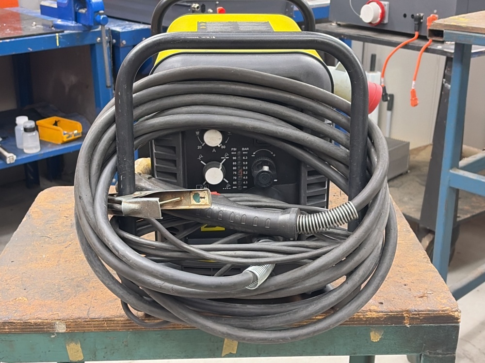 1525543-2 Plasma cutter - ESAB / Victor Technologies Cutmaster 80 CE