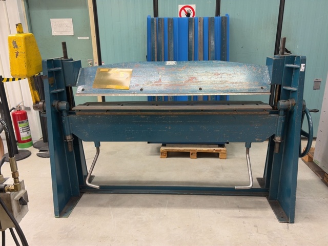 Kantvikmaskin - Corin & Linder AB på auktion i Västra Götaland, Trollhättan hos PS Auction