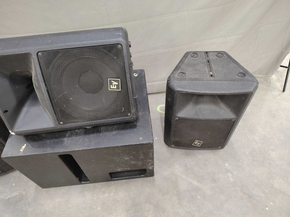 1582554-2 PA-högtalare och bashögtalare - Electro-Voice, NEXO