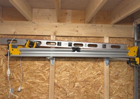 Saw table and spirit level - DeWalt / Hultafors