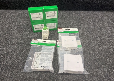 5 pcs Main switch R9S24340 & 3 pcs connection boxes 5-pole, Schneider Electric