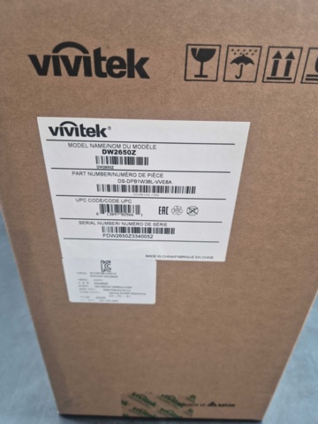 1582334-3 Laserprojektor - Vivitek DW2650Z, WXGA, 4 200 ANSI lumen