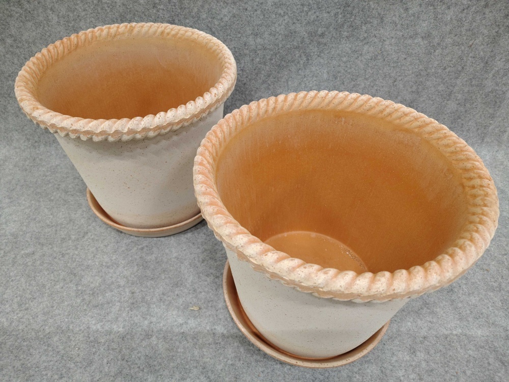 1584873-2 Pots with saucers, 2 pcs - Bergs Potter Emilia, pink, Ø35 cm