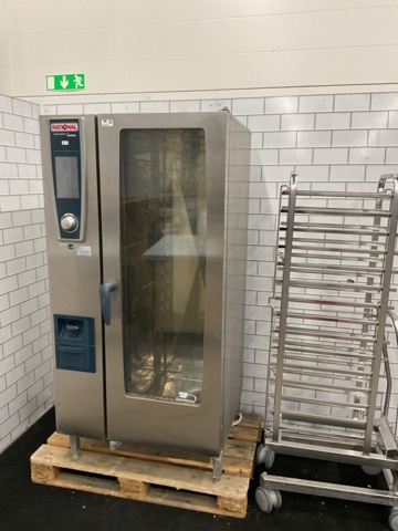 Rational Selfcooking Center - 201 WE på auktion i Kronoberg, Växjö hos PS Auction