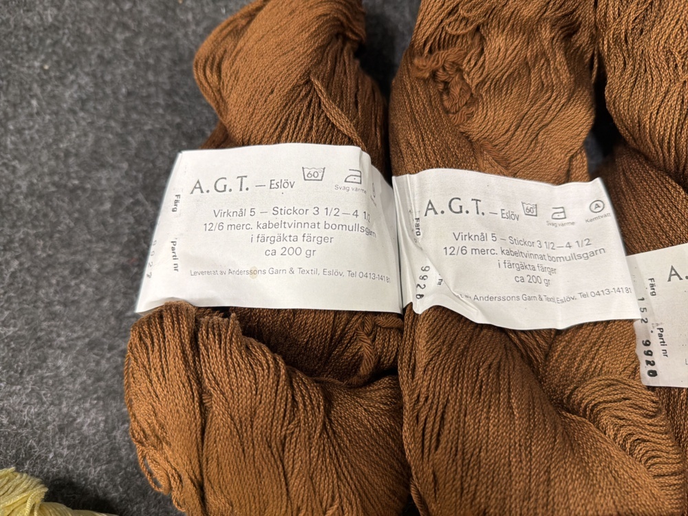 1582608-2 10 st nystan kabeltvinnat bomullsgarn 200g