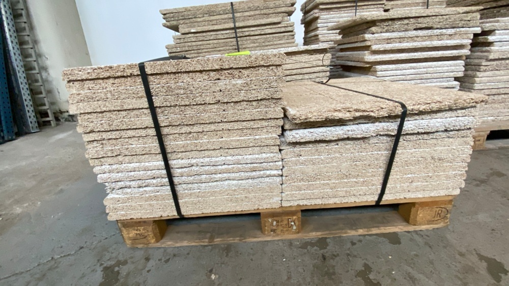 1584715-2 Wooden ullite boards, approx. 100 sq m