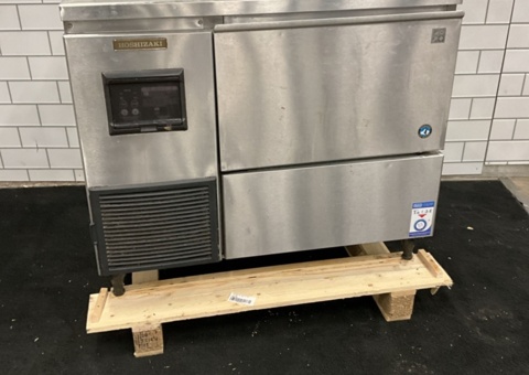Ice machine - Hoshizaki