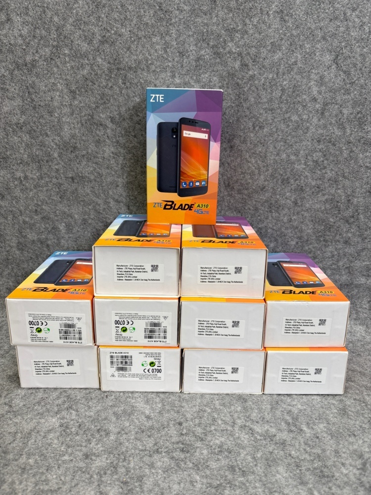 1546126-1 11 st ZTE Blade A310 4G LTE i originalkartong