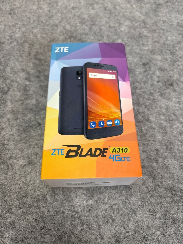 1546126-2 11 st ZTE Blade A310 4G LTE i originalkartong