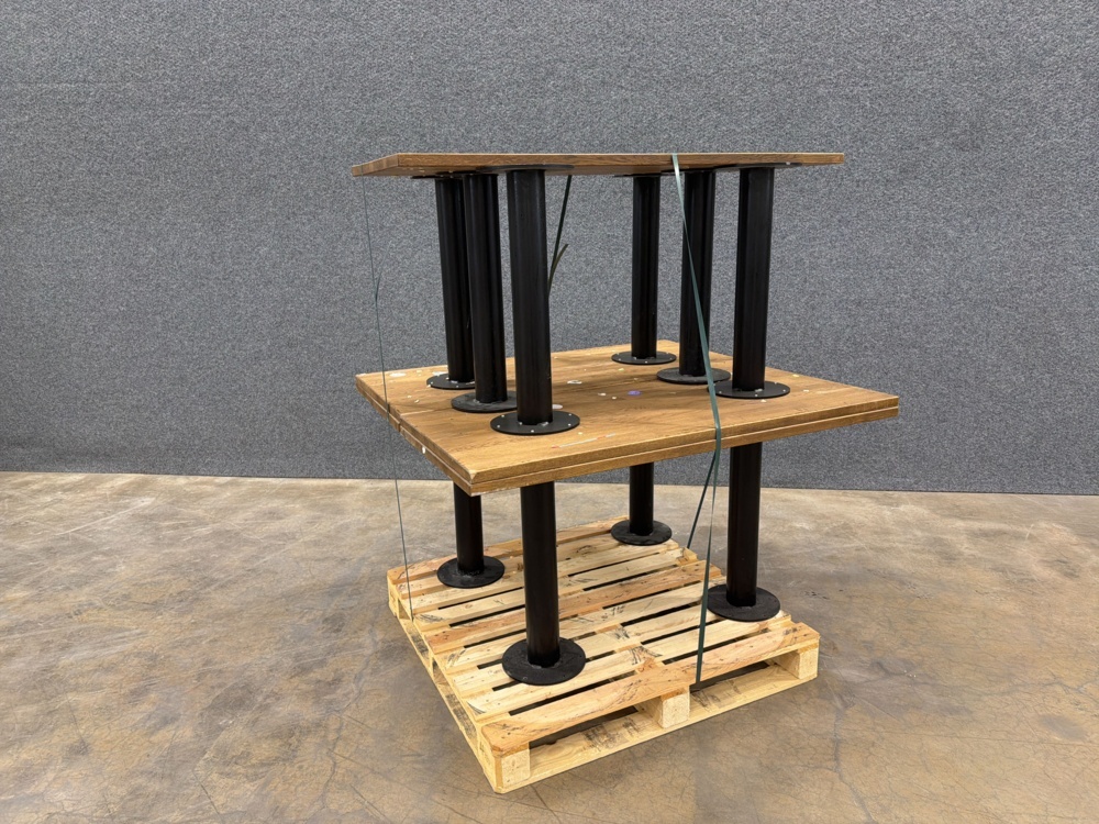 1585298-1 5 tables