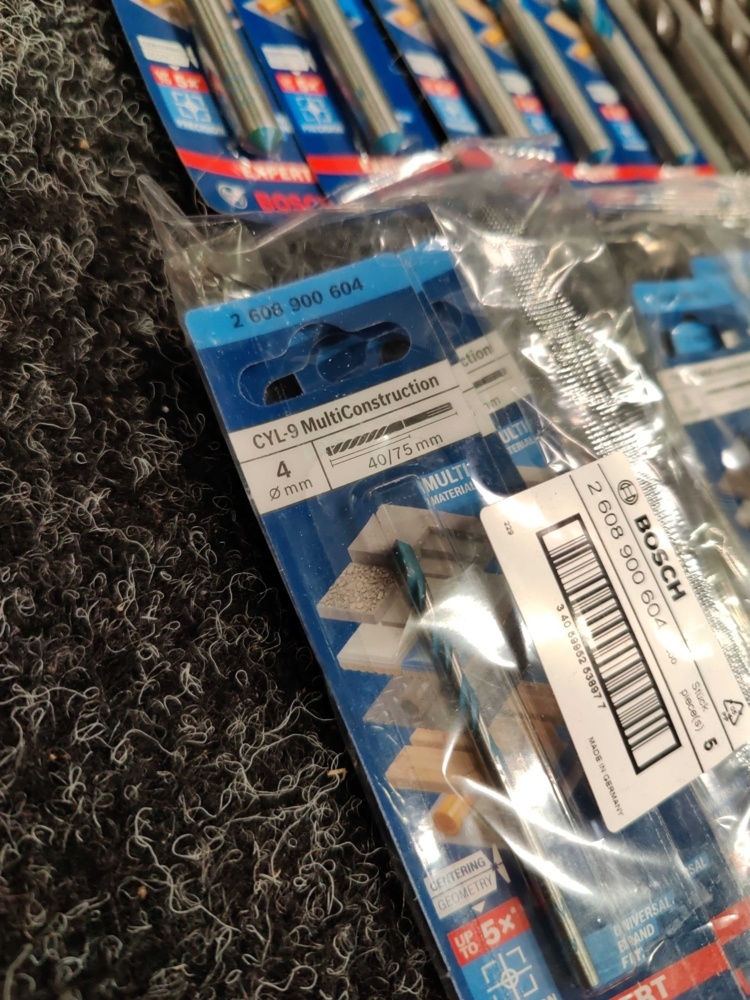 1585316-3 29 pcs Drill Bosch 4-12 mm