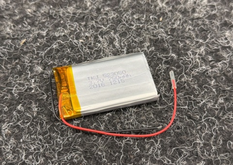 Approximately 80 Lithium Polymer Batteries 3.7V, 750 mAH