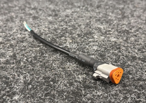 Approximately 90 pcs Connection cables/DT cables female 3-pin