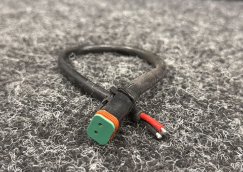 Approximately 160 pcs Connection cables / DT cables 2-pole 0.3m