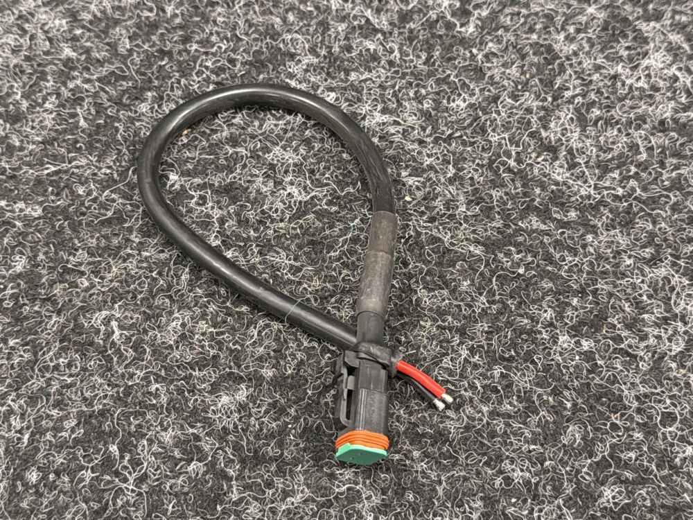 1585387-2 Approximately 160 pcs Connection cables / DT cables 2-pole 0.3m