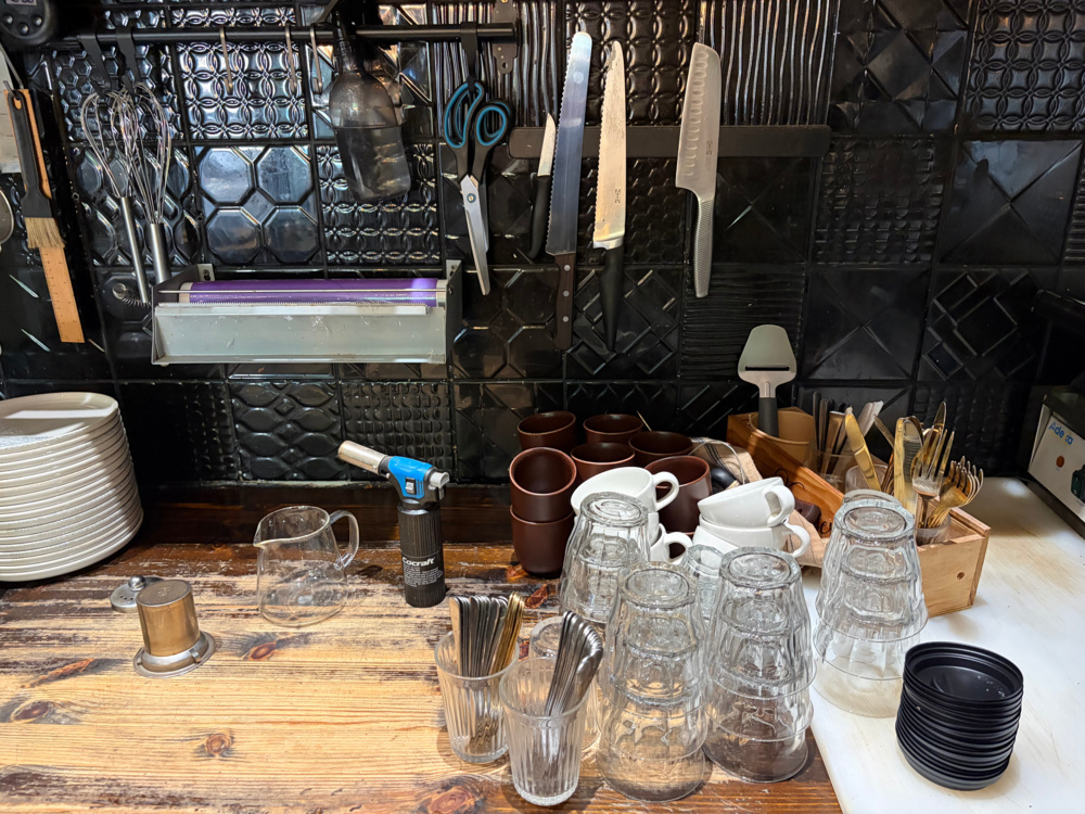 1532267-2 Plates, glasses, utensils etc. for café