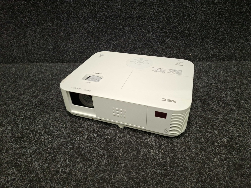 1581416-1 Projektor Nec NP-M403H