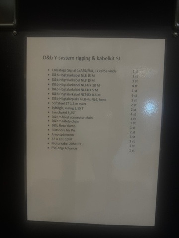1535903-20 PA system with line array speakers and power amplifiers – d&b Y8 / Y12 / Y-SUB / D80