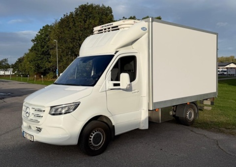 Kyl / Frysbil - Mercedes-Benz Sprinter 319 CDI Chassi 3.0 V6 Automat 190hk, 2020 Bakgavellyft