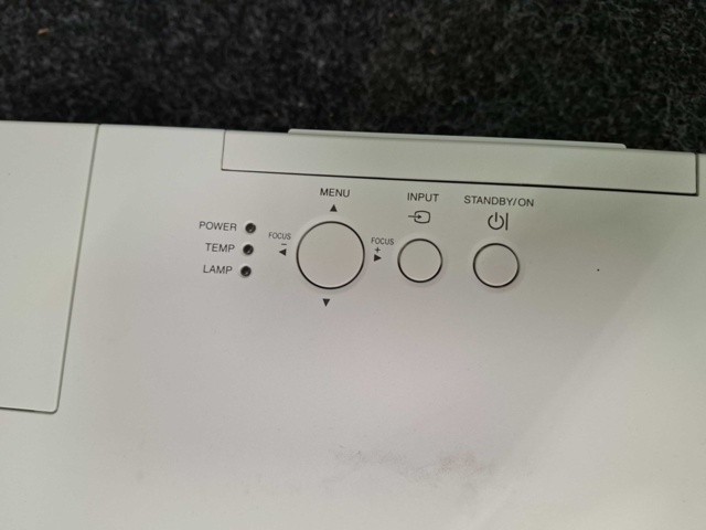 1581426-4 Projektor Hitachi CP-AW3003