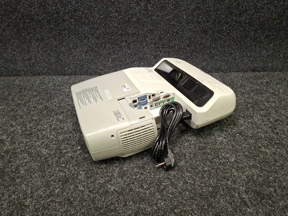 1581427-1 Projector Epson H317B