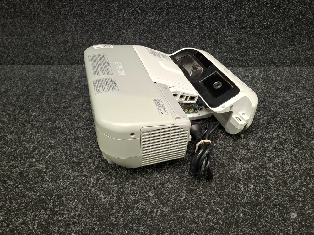 1581428-1 Projector Epson H452B