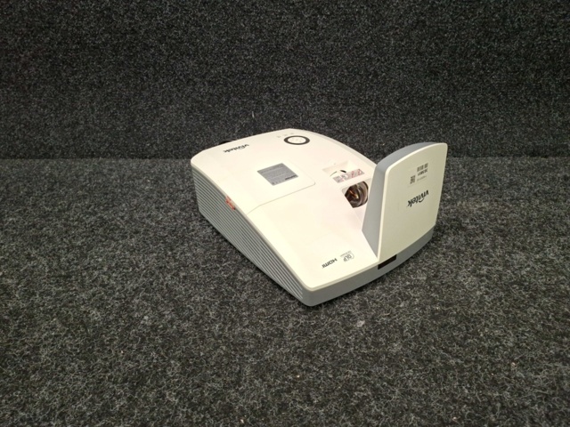 1581429-1 Projektor Vivitek D755WTIR