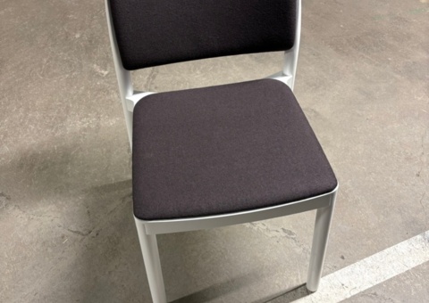 10 st stolar - Swedese Grace - design Staffan Holm