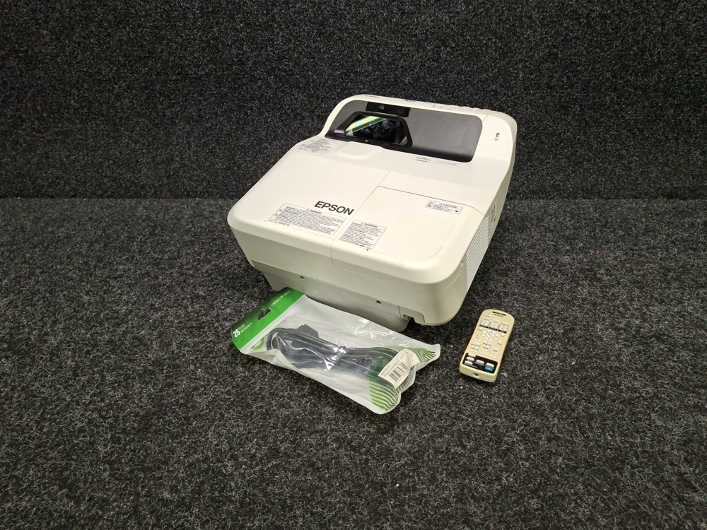1581441-1 Projektor Epson EB-685W