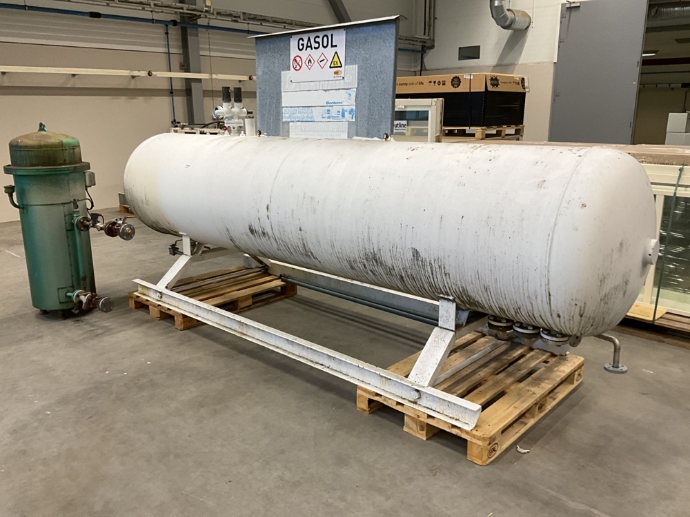 1473678-1 Gasoltank med förångare
