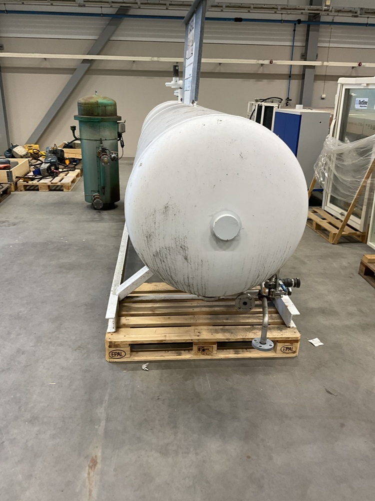 1473678-2 Gasoltank med förångare