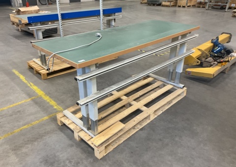 Work table, height adjustable