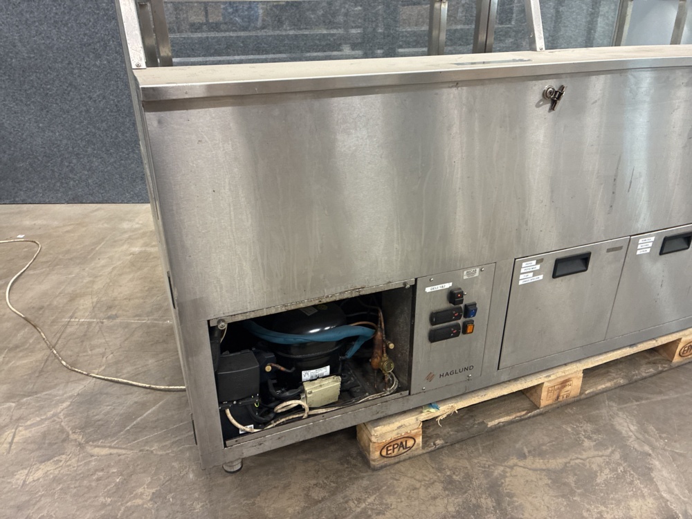 1585597-2 Refrigerated counter Haglund Industri