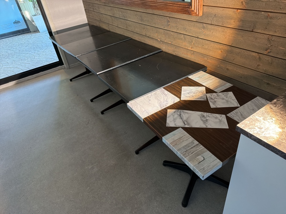 1552352-2 Tables 12 pcs and chairs 25 pcs