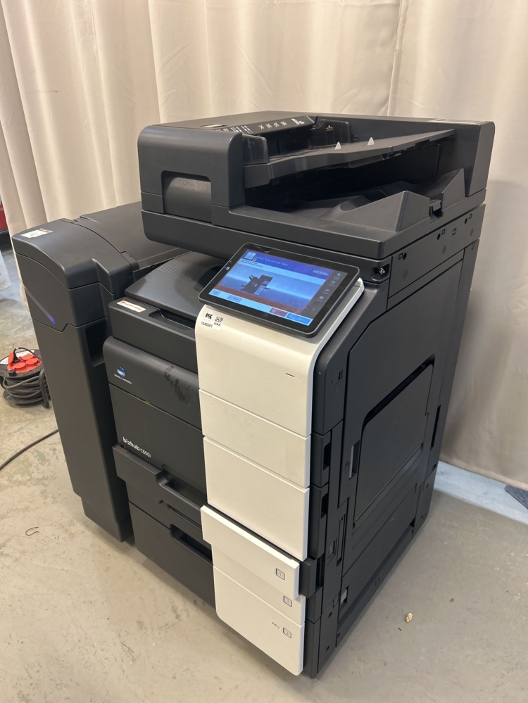 1545081-2 Multifunction printer with finisher - Konica Minolta bizhub C650i