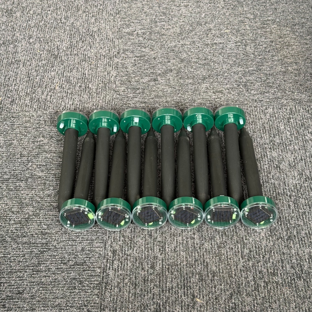 1585669-1 24 pcs Solar Powered Rodent Scarers Round (2 pcs 12-pack) - Free shipping