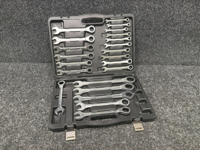 Spärrnyckelsats BSN Tools RS-GCX-TS22A - 22-delar på auktion i Västra Götaland, Svenljunga hos PS Auction
