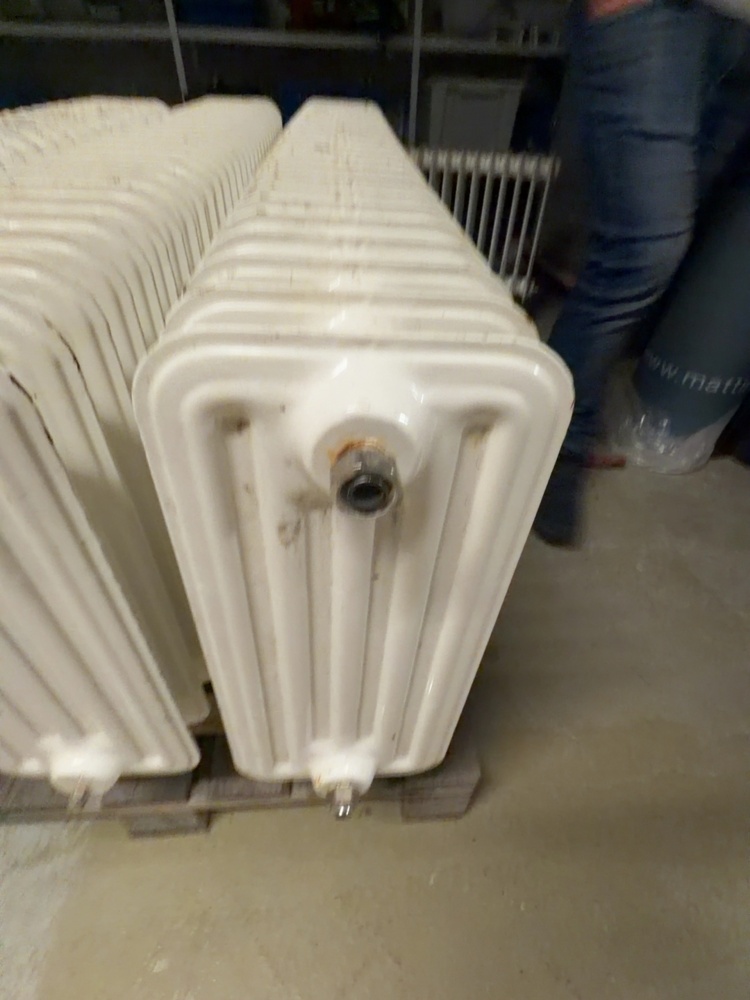 1491698-2 Radiators