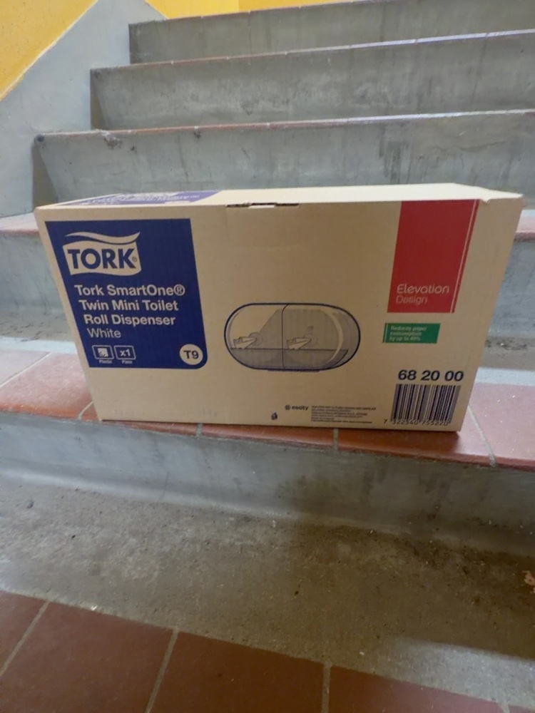 1491700-1 Lot of Tork dispensers and hygiene items