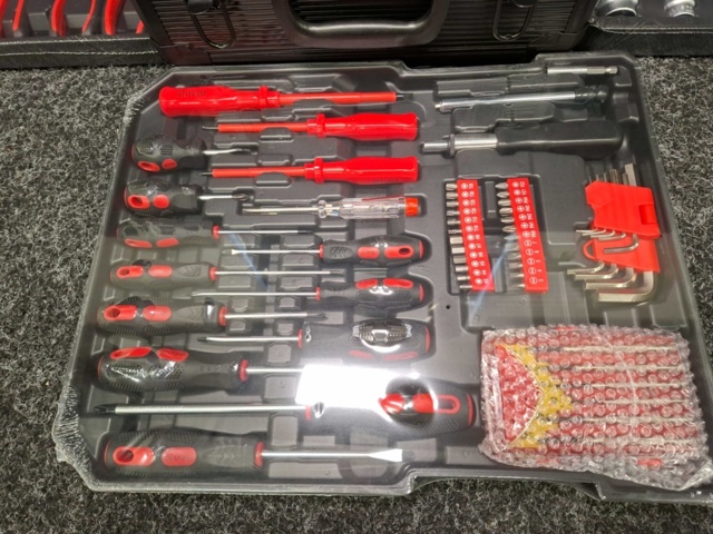 1585577-12 Verktygssats med väska BSN Tools RS-GCX-TS187 - 187-delar