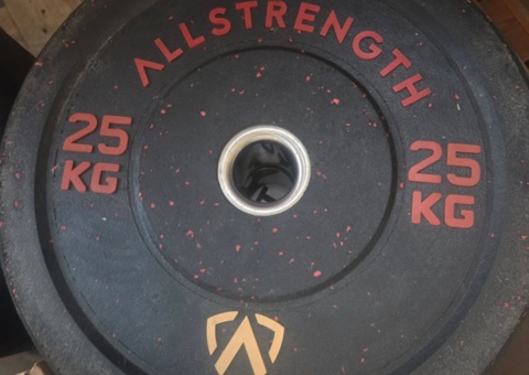 Viktpaket med 150 kg bumpers från Kilo/Allstrenth